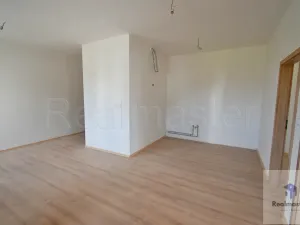 Pronájem bytu 2+1, Ústí nad Labem - Střekov, Národního odboje, 39 m2