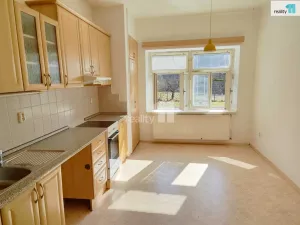 Pronájem rodinného domu, Nová Paka - Studénka, 208 m2