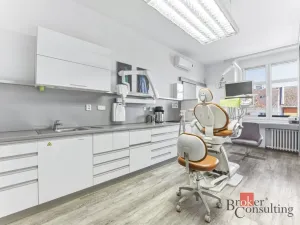 Prodej ordinace, Hradec Králové, 395 m2