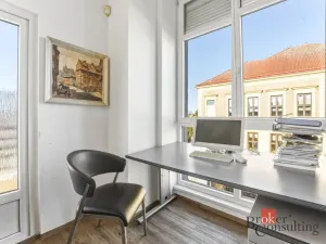 Prodej ordinace, Hradec Králové, 395 m2