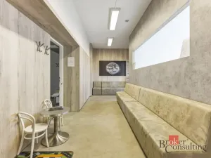 Prodej ordinace, Hradec Králové, 395 m2