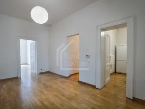 Pronájem bytu 2+kk, Praha - Holešovice, Komunardů, 47 m2