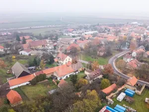 Prodej podílu pozemku, Třebíz, 161602 m2