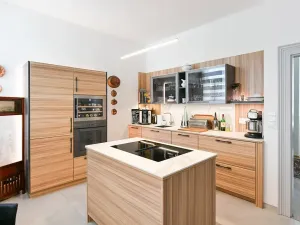 Prodej atypického bytu, Praha, Valentinská, 108 m2