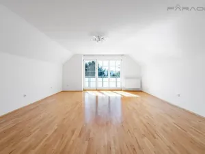 Pronájem vily, Praha - Suchdol, Havraní, 350 m2