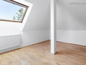 Pronájem vily, Praha - Suchdol, Havraní, 350 m2