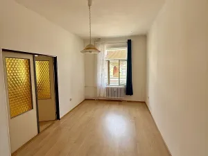 Pronájem bytu 2+1, Praha - Vinohrady, Belgická, 75 m2