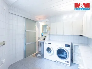 Prodej rodinného domu, Loučim, 300 m2