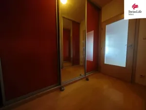 Pronájem bytu 1+kk, Praha - Vysočany, Na Harfě, 43 m2