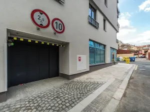 Prodej bytu 2+kk, Praha - Smíchov, Pod Barvířkou, 48 m2