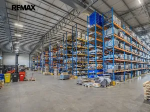 Prodej skladu, Plzeň, Dopravní, 9469 m2