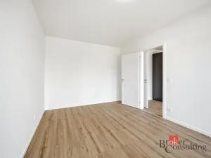 Pronájem bytu 2+kk, Kladno - Dubí, Ke křížku, 55 m2