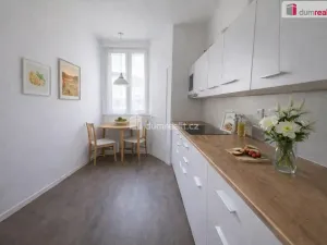 Pronájem bytu 3+1, Praha - Smíchov, Holečkova, 84 m2