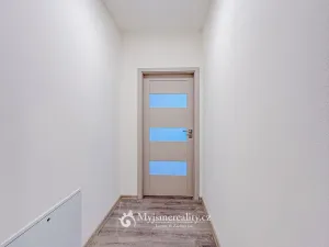 Pronájem bytu 2+kk, Znojmo, Vančurova, 52 m2