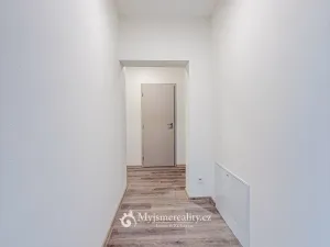 Pronájem bytu 2+kk, Znojmo, Vančurova, 52 m2