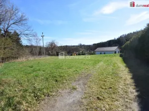 Prodej pozemku pro bydlení, Nespeky, Nad Splavem, 2256 m2