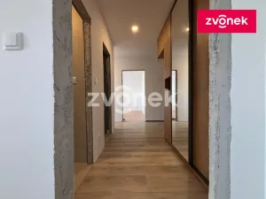 Pronájem bytu 2+1, Zlín - Malenovice, 56 m2