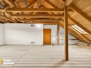 Prodej rodinného domu, Žeranovice, 214 m2