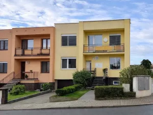 Prodej bytu 3+1, Moravany, Tichá, 88 m2