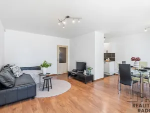 Prodej bytu 3+1, Praha - Stodůlky, Bellušova, 67 m2