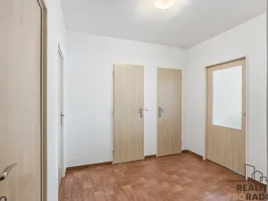 Prodej bytu 3+1, Praha - Stodůlky, Bellušova, 70 m2