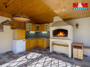 Prodej rodinného domu, Chrast - Podlažice, 280 m2