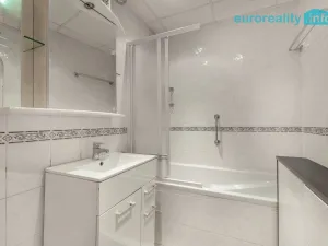 Prodej bytu 5+1, Česká Lípa, Zhořelecká, 86 m2