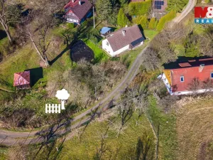 Prodej rodinného domu, Lomnice nad Popelkou - Černá, 100 m2