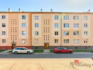 Prodej bytu 3+1, Nová Role, 1. máje, 70 m2