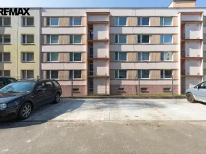 Prodej bytu 2+1, Děčín - Děčín XXXII-Boletice nad Labem, Přímá, 58 m2