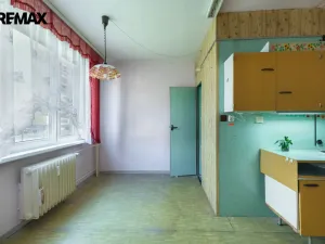 Prodej bytu 2+1, Děčín - Děčín XXXII-Boletice nad Labem, Přímá, 58 m2