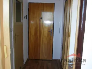 Pronájem bytu 1+1, Opava - Kateřinky, Holasická, 37 m2