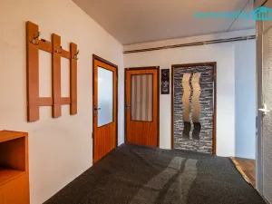 Prodej bytu 3+1, Chodský Újezd, 78 m2