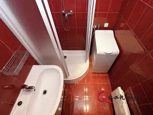Pronájem bytu 1+kk, Praha - Modřany, Pertoldova, 30 m2