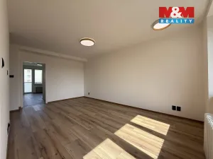 Prodej bytu 3+1, Karviná - Mizerov, tř. Těreškovové, 66 m2