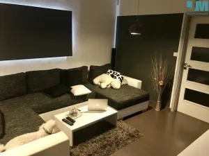 Pronájem bytu 2+1, Třebíč, Kyjevská, 53 m2