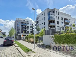 Pronájem bytu 3+kk, Praha - Hloubětín, Waltariho, 73 m2