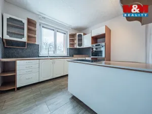 Prodej bytu 3+1, Klášterec nad Ohří, Lípová, 68 m2