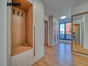 Pronájem bytu 2+kk, Kolín, Janovická, 61 m2