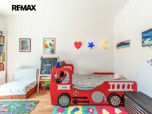 Pronájem rodinného domu, Praha - Dejvice, V Šáreckém údolí, 201 m2