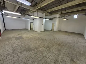 Pronájem skladu, Praha - Řepy, Skuteckého, 141 m2