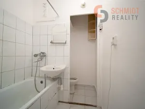 Prodej bytu 1+1, Mikulov, Kpt. Jaroše, 32 m2