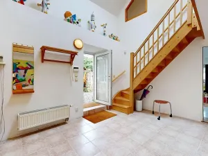 Pronájem rodinného domu, Praha - Hostivař, Mezi potoky, 200 m2