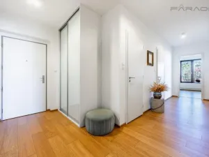 Prodej bytu 3+kk, Praha - Hloubětín, Nademlejnská, 86 m2
