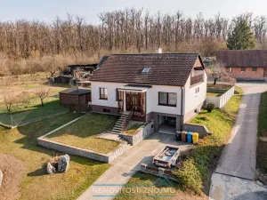 Prodej rodinného domu, Božice, 141 m2