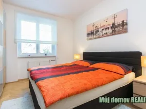 Pronájem vily, Sadská, Husova, 1200 m2