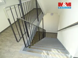 Pronájem bytu 2+1, Kladno - Kročehlavy, Francouzská, 47 m2