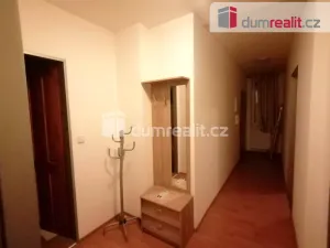 Pronájem bytu 3+kk, Praha - Kobylisy, Zenklova, 50 m2