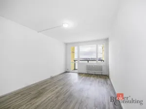 Pronájem bytu 4+1, Plzeň - Severní Předměstí, Strážnická, 76 m2