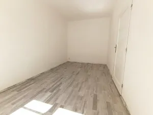 Prodej bytu 2+kk, Praha - Žižkov, Žerotínova, 35 m2